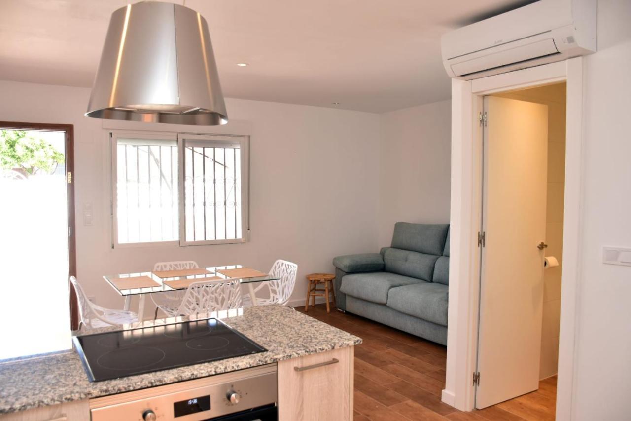 Casa Alex Torrevieja- Holiday House - Con Piscina Comunitaria Dış mekan fotoğraf